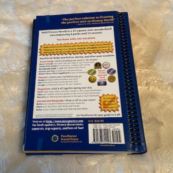 2/$35 PassPorter's Walt Disney World 2013 Guide. - Picture 5 of 6